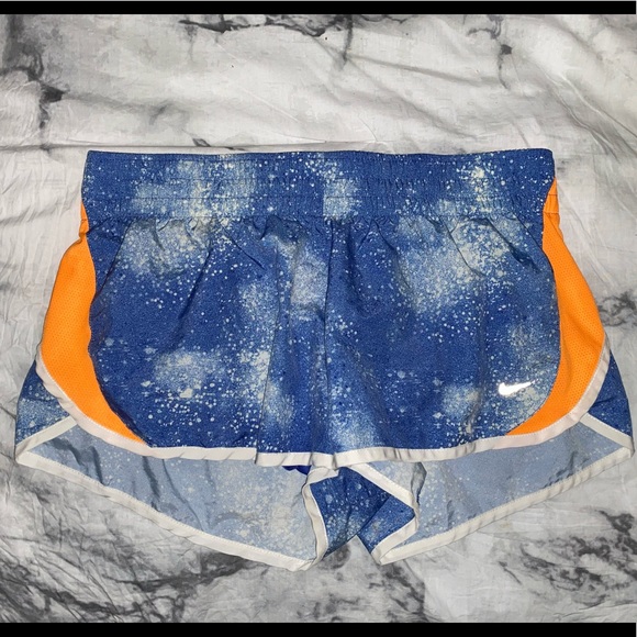 Nike Workout Shorts - Picture 1 of 7